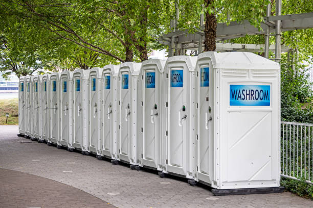 Best Emergency porta potty rental  in Oakwood, OH